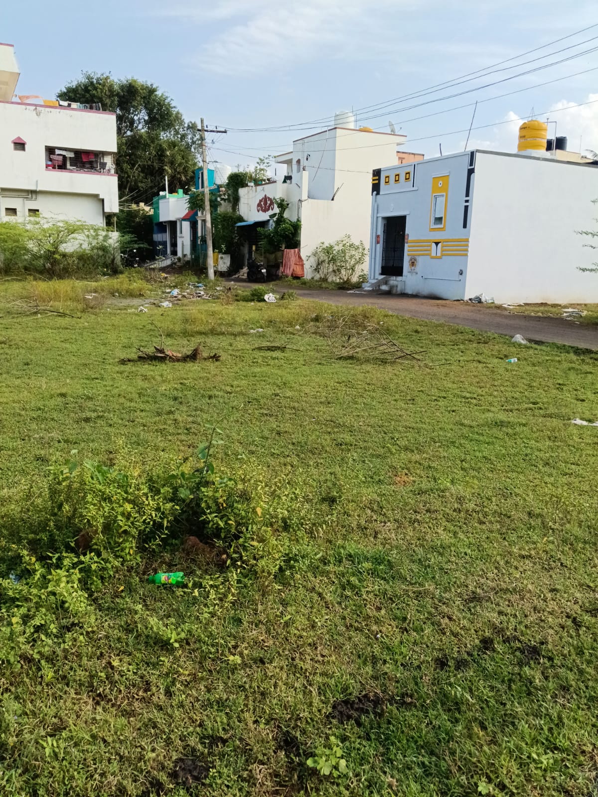 A premium villa plot for sale  Somangalam